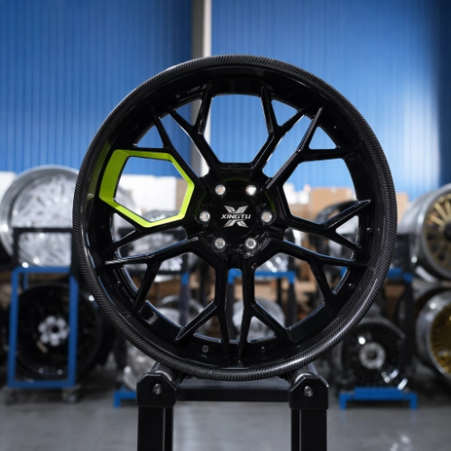 Gloss black FJ Cruiser forged monoblock with green hexagonal accent